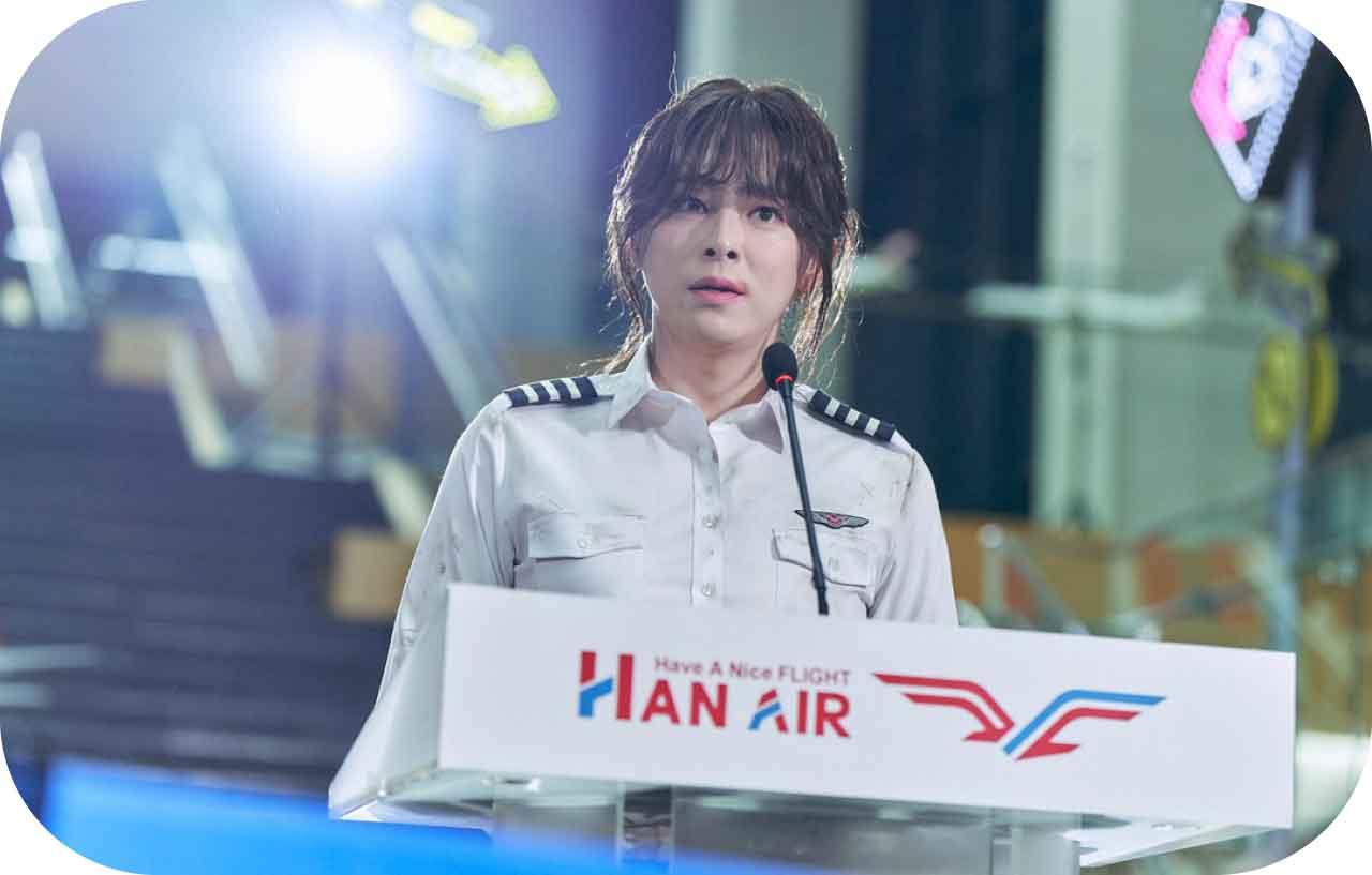 影評｜《男航女機師》年度最爆笑喜劇 參考42年前荷李活經典