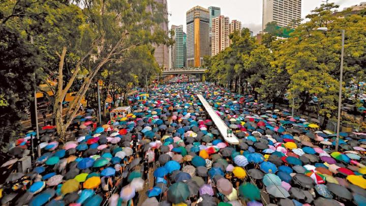 818流水式集會案｜黎智英等7人未經批准集結罪成　下周一宣布上訴判決