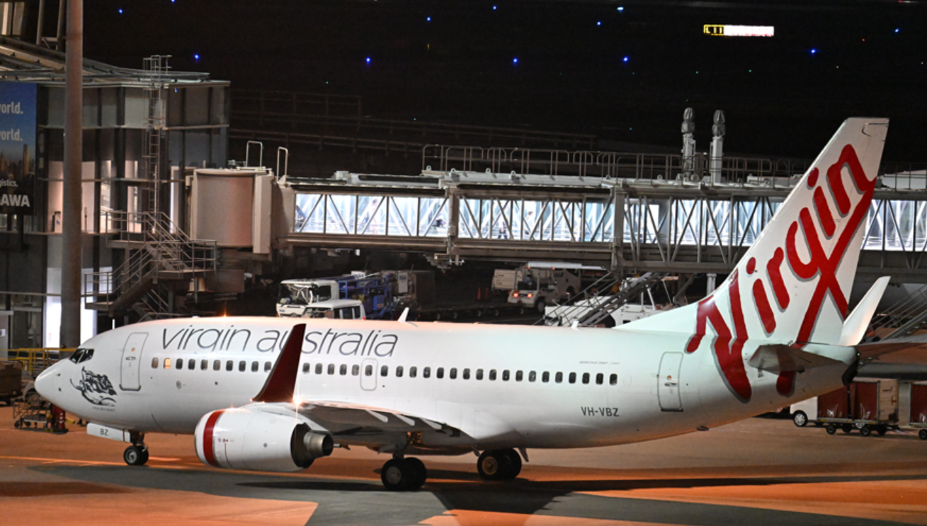 維珍航空一架由澳洲凱恩斯飛往日本東京的客機，有乘客遇襲，一名女性肩部被原子筆刺傷，飛機隨即提前15分鐘降落東京羽田機場。（資料圖片）