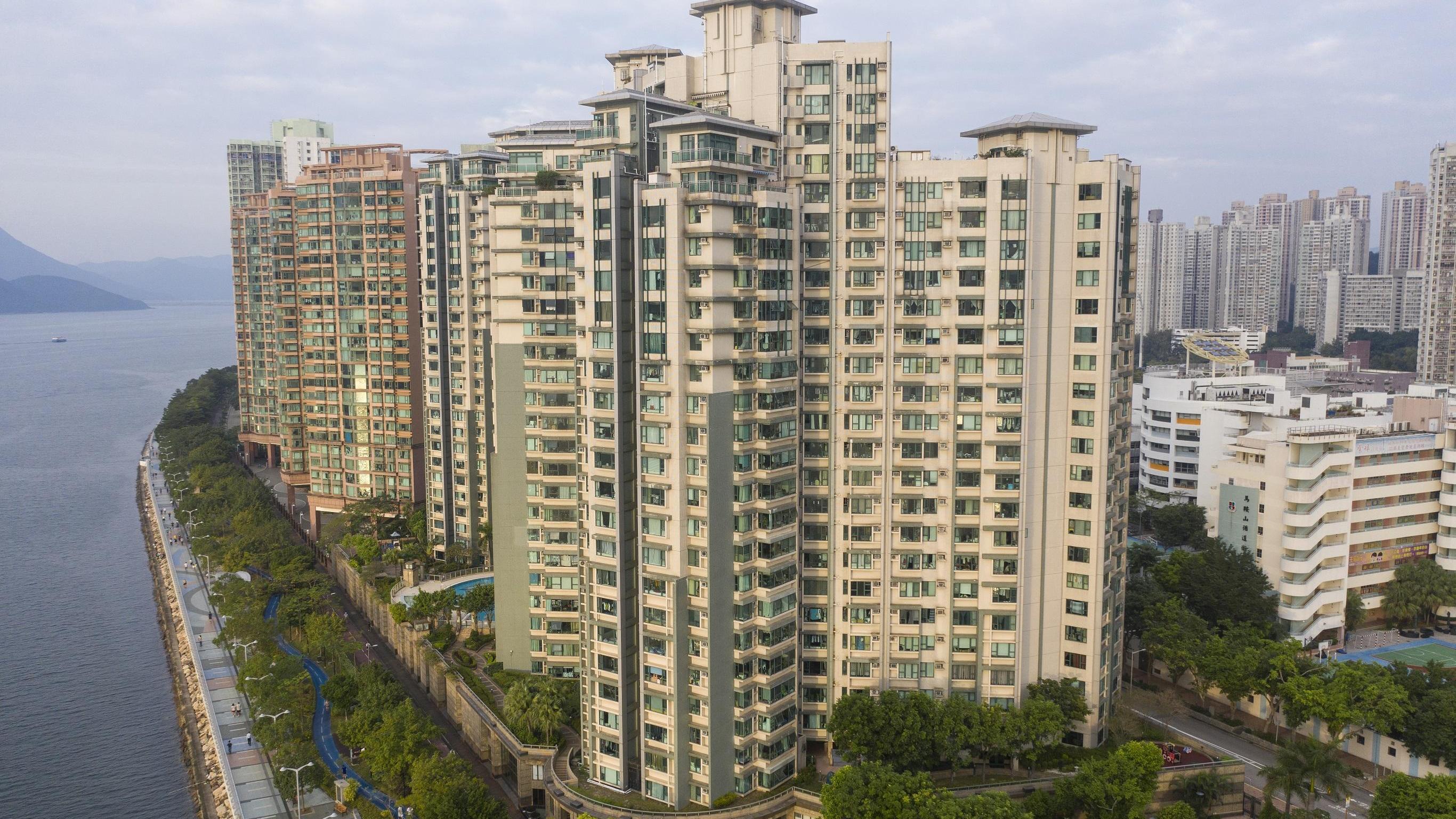 馬鞍山觀瀾雅軒套三房業主反價30萬元，換樓客以1,380萬元追價承接。