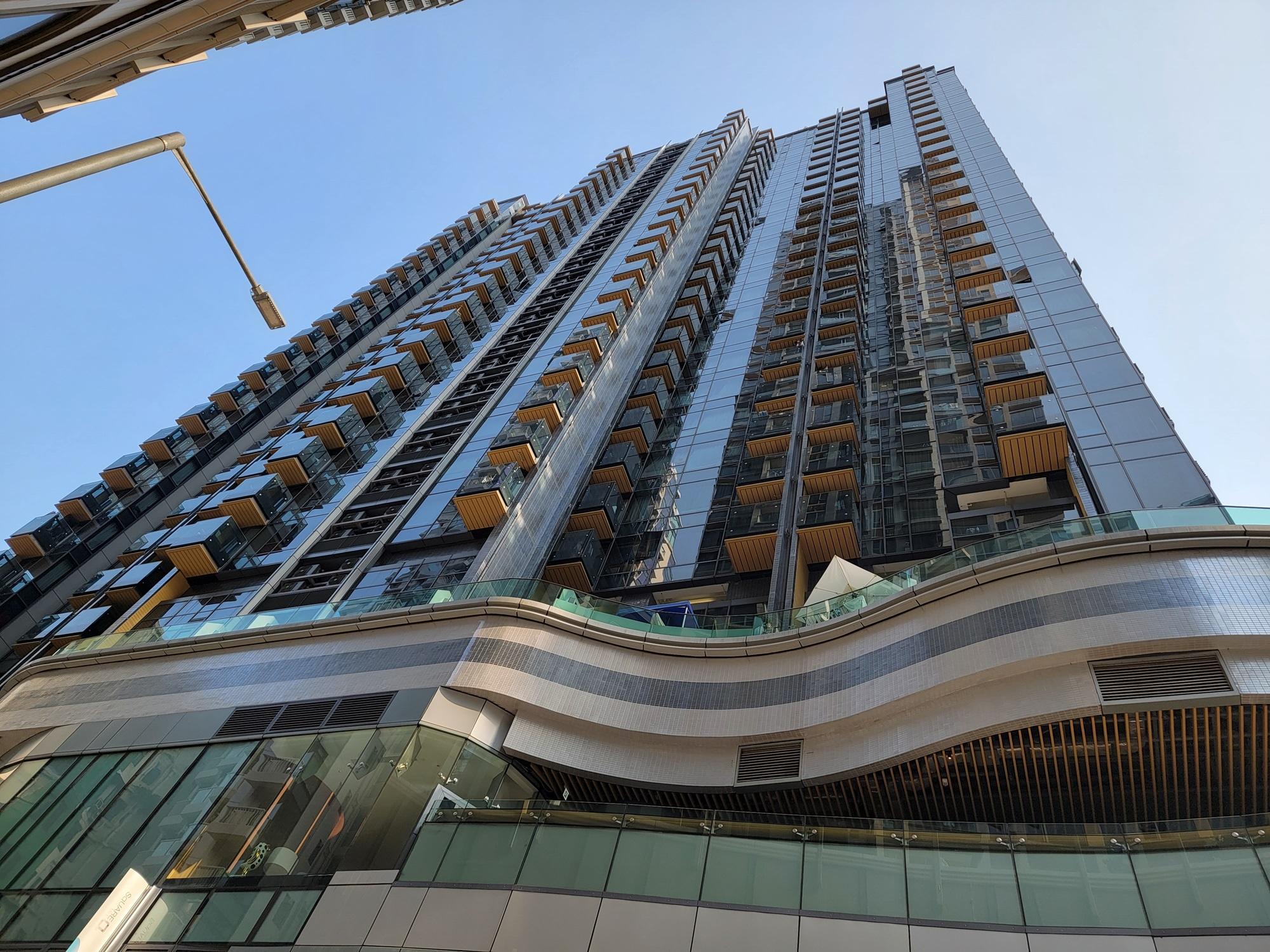 入伙4年的大角咀利奧坊‧凱岸，一伙實用面積不足200呎的開放式戶，以1.3萬元租出。