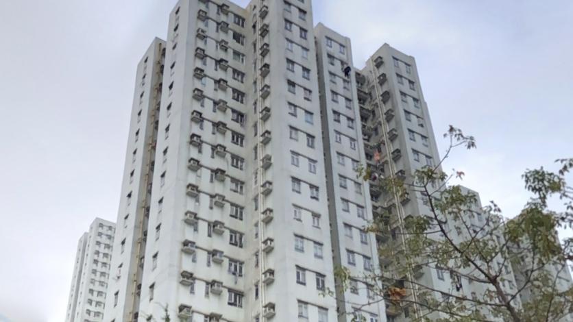 黃大仙半山居屋翠竹花園兩房，獲買家以292萬元承接，樓價17年升值1.8倍。