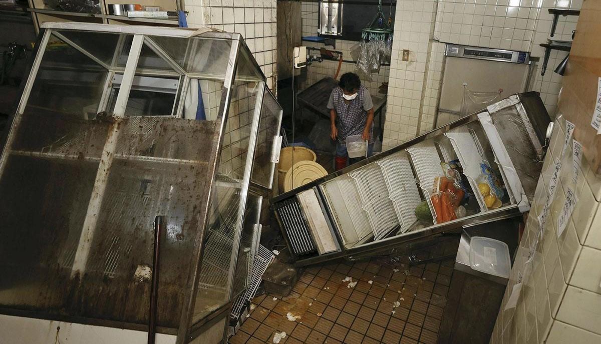 日本地震｜旅行社指有應急小組短時間內聯絡過千名旅客　保險業稱旅保在8月8日地震前劃界(美聯社圖片)