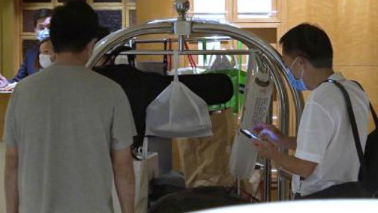 內地開始三日中秋假期 本港酒店飲食業市道不佳(港台圖片)