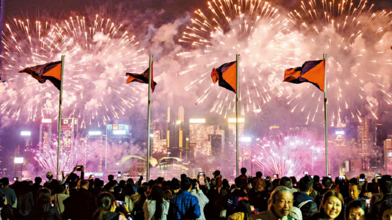 國慶煙花匯演及「港芭舞躍維港」 海港城消費可換慈善入場券