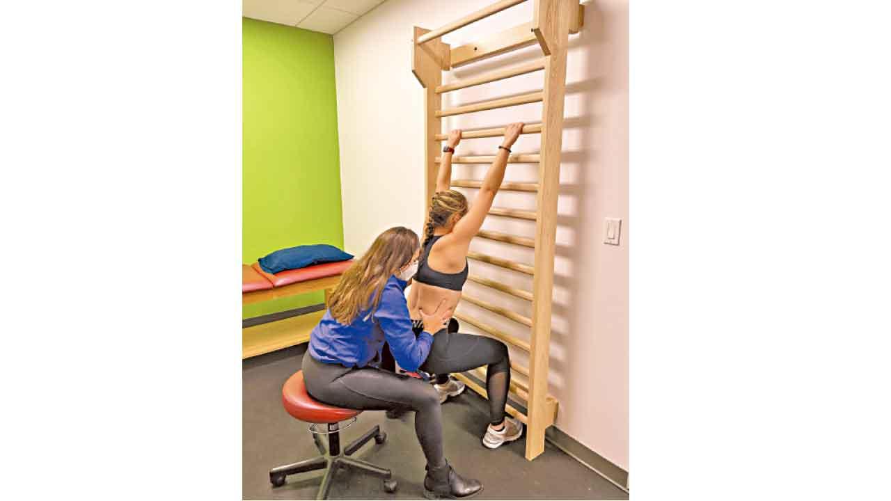 脊柱側彎特定矯正運動