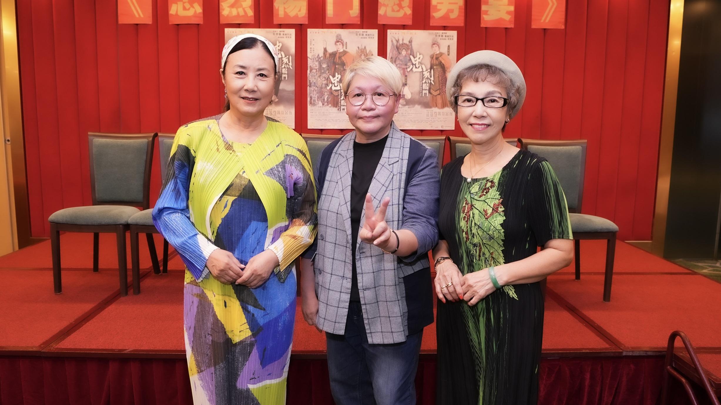 《忠烈楊門》慰勞宴 施姐宣布計畫重演 汪明荃盼演好佘太君  