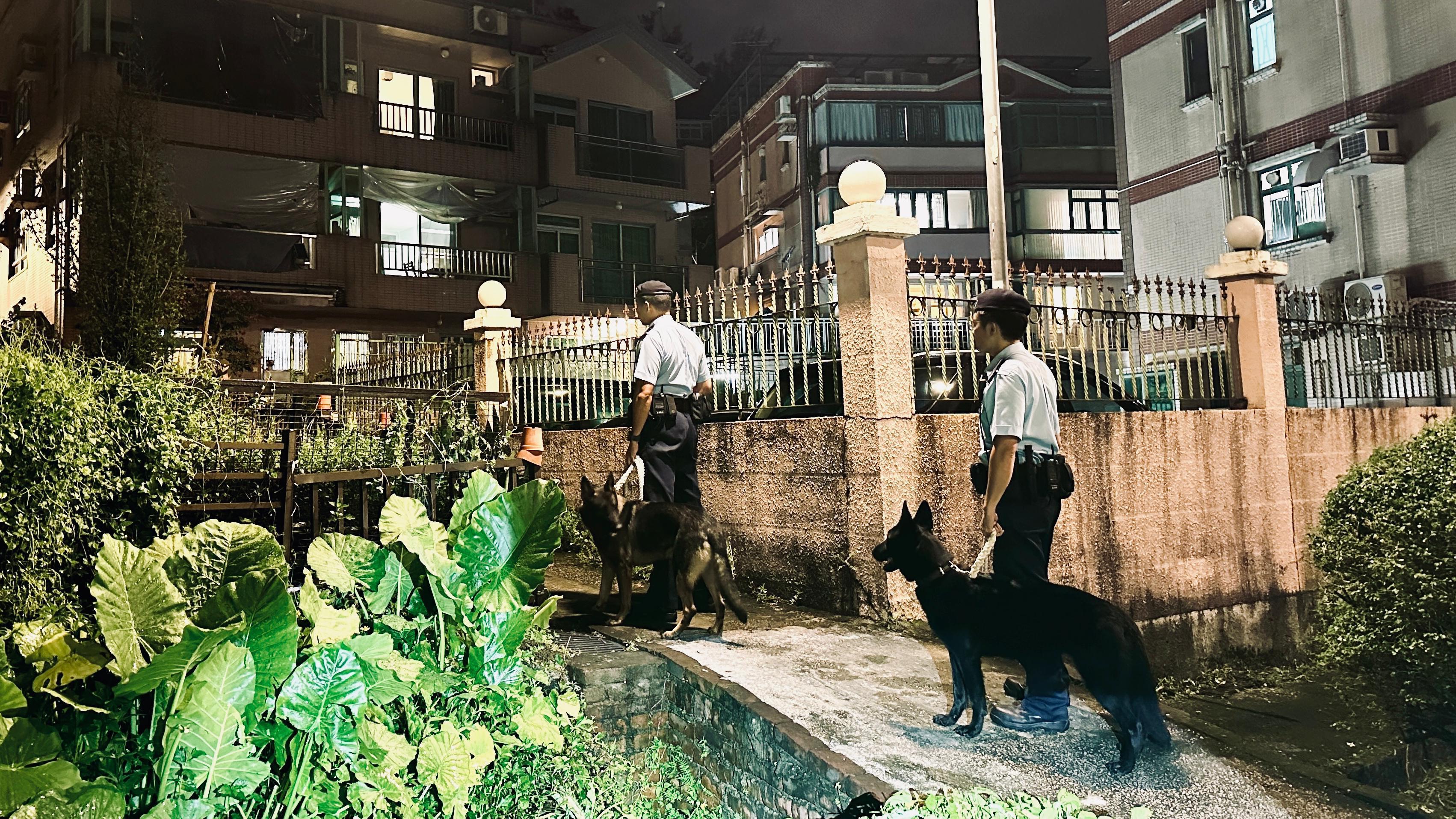 西貢分區警務人員本月上旬起展開跨部門反爆竊行動。(警方圖片)