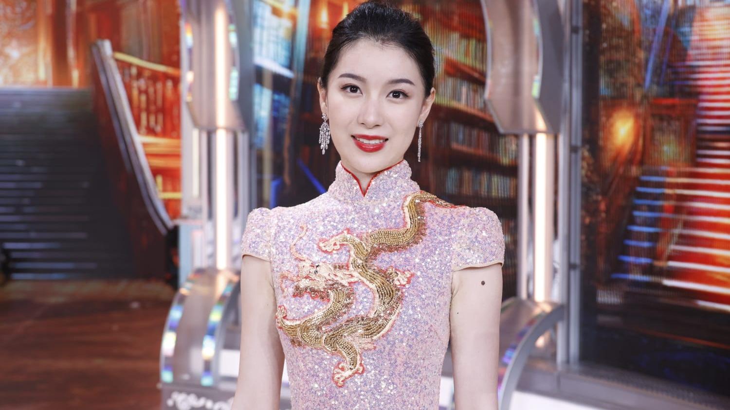 香港小姐2024｜10號吳芷靖開心奪第4名 認廣東話欠佳扣分