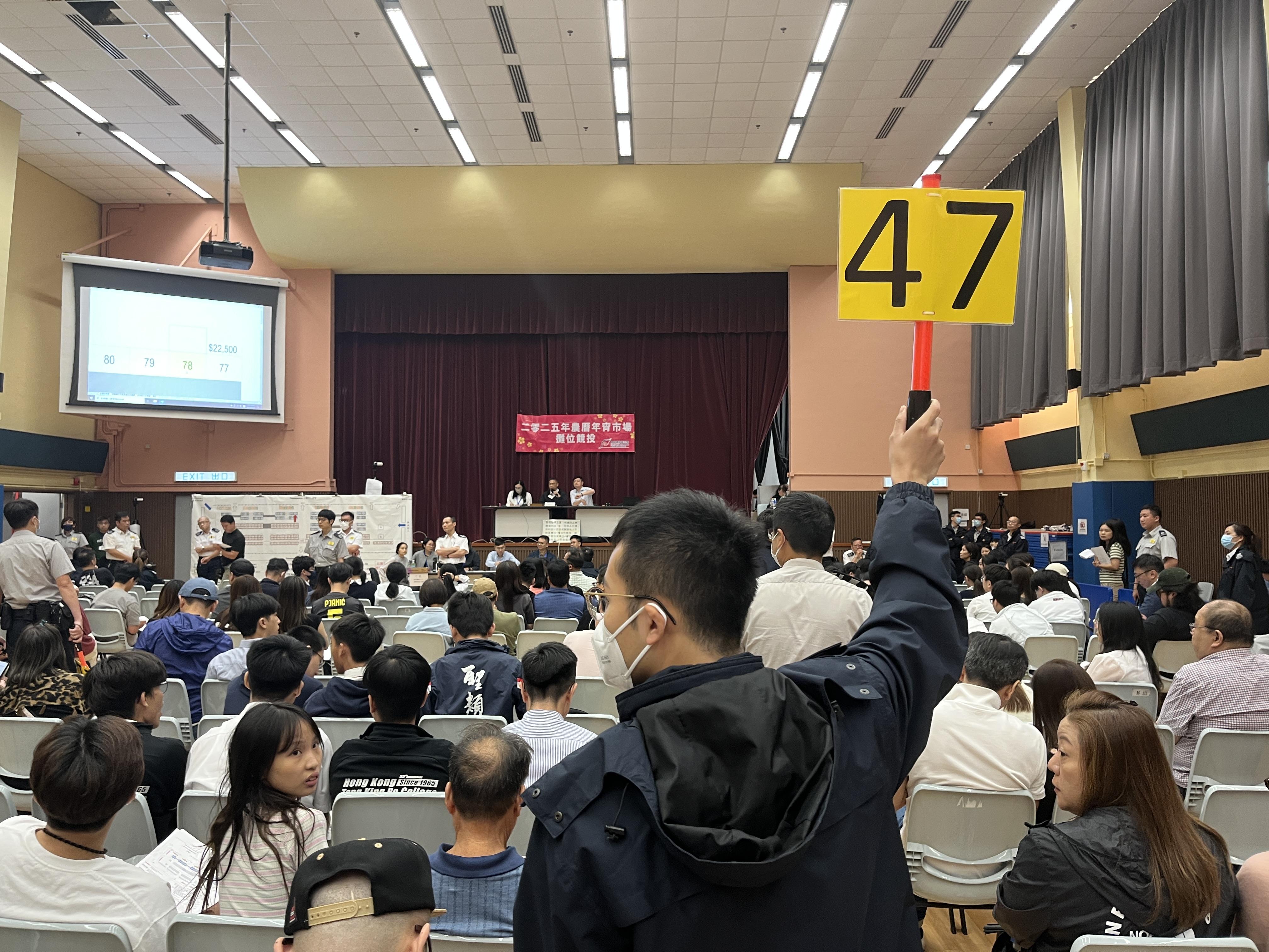 維園農曆年宵一連3日公開競投結束。(資料圖片)