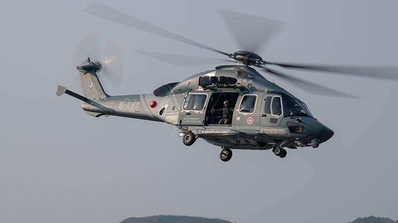 大埔烏蛟騰行山女中暑抽筋，由直升機救起送院。(政府飛行服務隊派網頁)