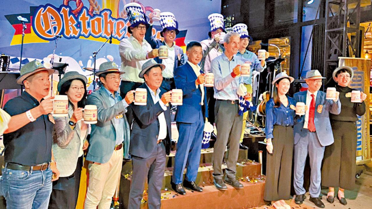 10月風光好 遊港歡樂暢