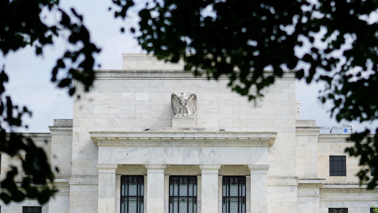 大幅減息機會微？