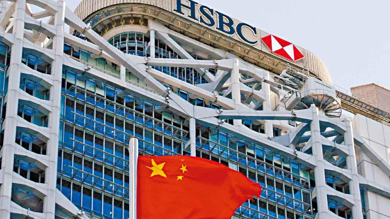 東西市場二分 香港業務自主 滙控簡化架構：高層裁減難免