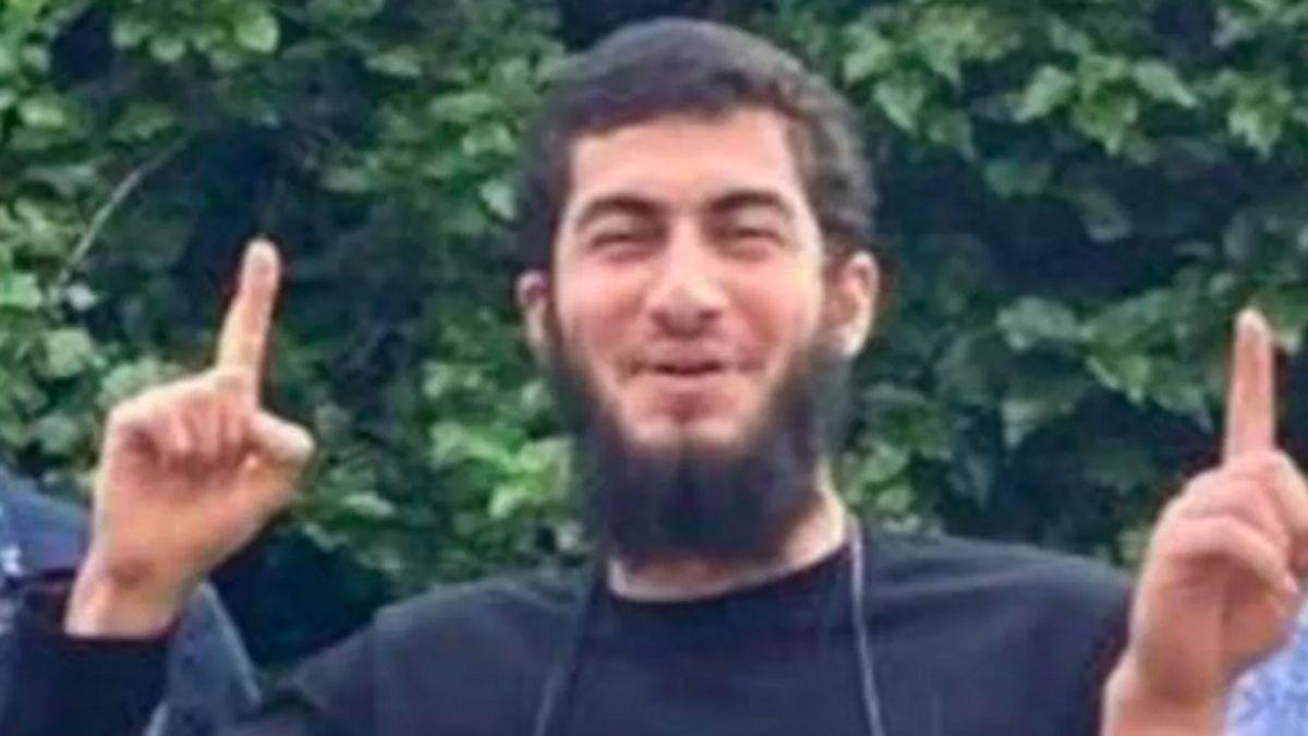 健身意外｜英大學生Smith Machine重訓　撞頭當場身亡