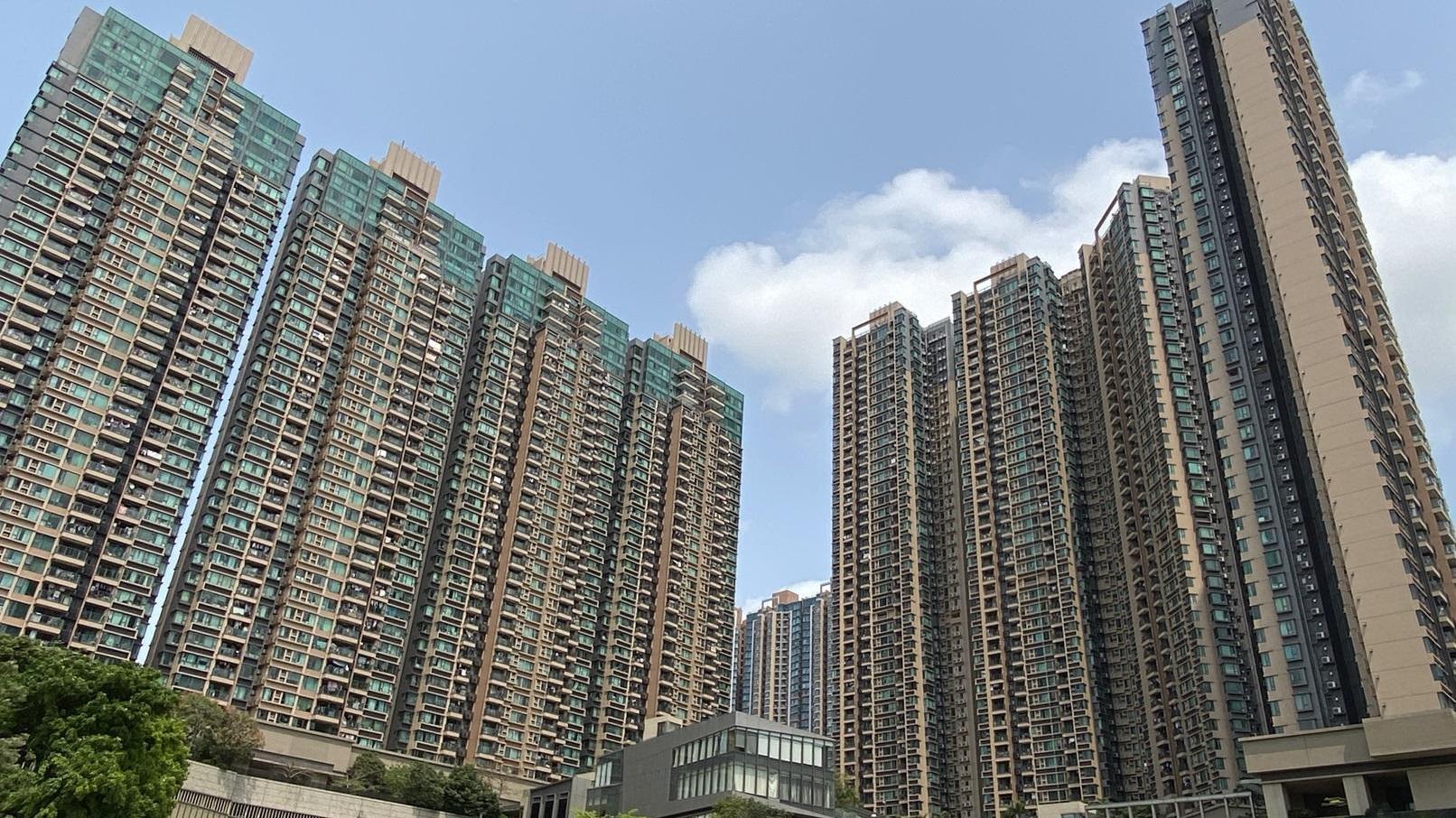 元朗區本月二手成交旺，創半年來單月新高，其中YOHO Midtown於周末連錄2宗成交。