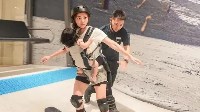 台灣網紅屢次懷孕時登山賺流量　消失半年後轉戰小紅書