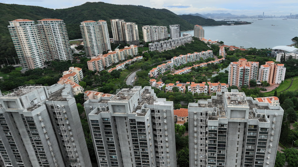 內地客睇好後市，於國慶長假期來港買樓，斥900萬元購大嶼山愉景灣套三房。(資料圖片)