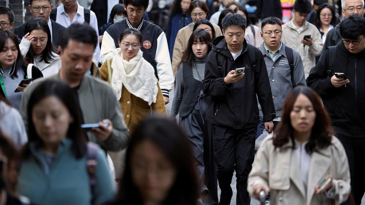 疑有中介聲稱助辦內地居住證　內地律師提醒倘違法會面對刑罰