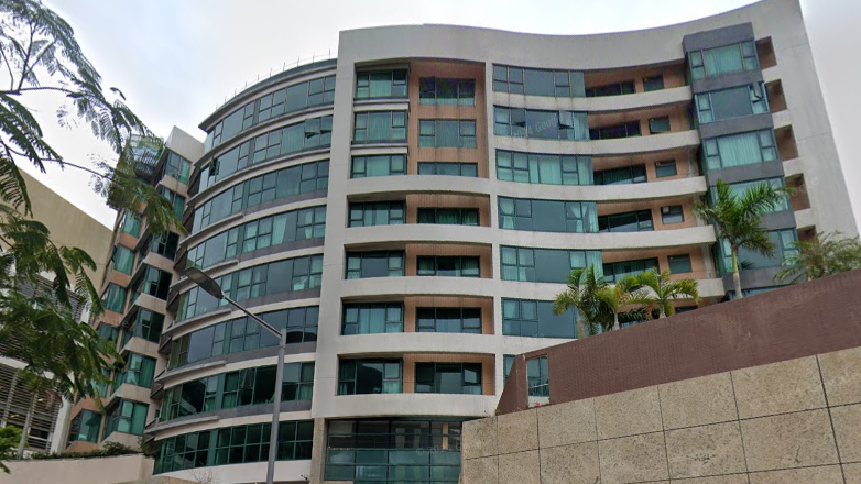 消息指，由中國天化工持有的淺水灣南灣御苑複式連天台戶，最新以7,200萬元連2車位易手，17年帳面平手離場。