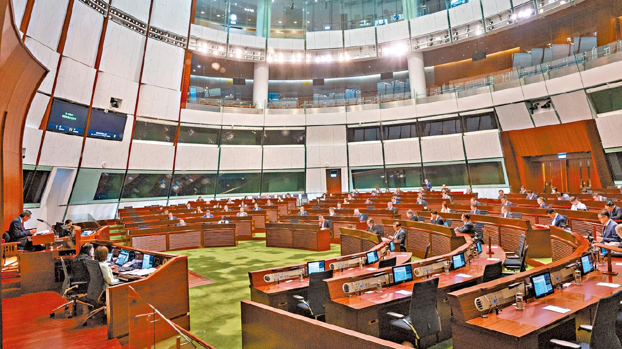 考評局稱錯別字仍需改善 首屆公民科考生表現滿意