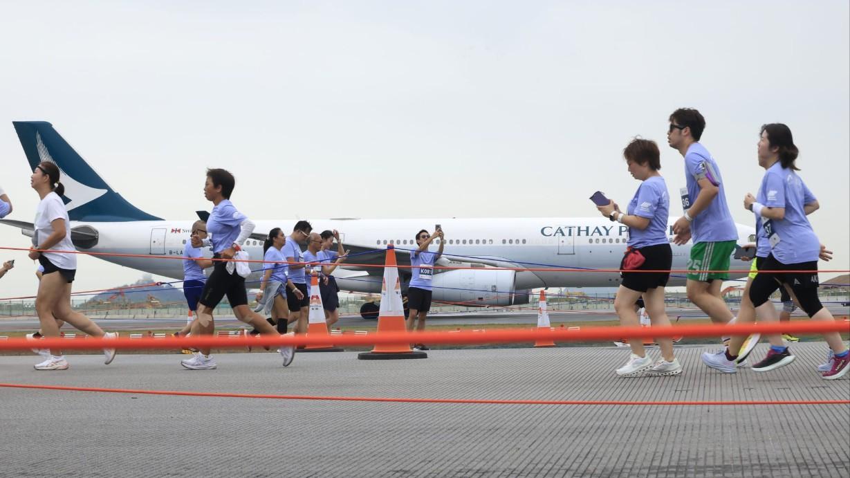 機場三跑道系統十公里國際賽有過萬名跑手參與