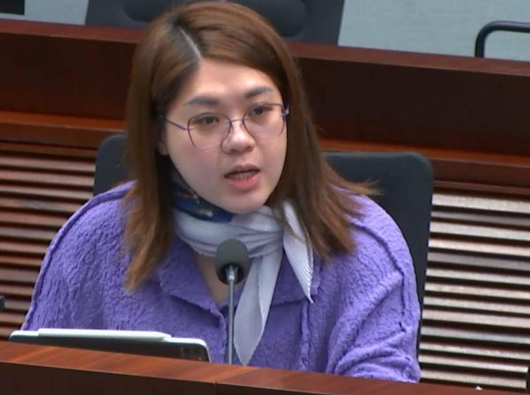 Ray Online｜林素蔚患眼皮炎　自爆首次素顏出席立法會大會