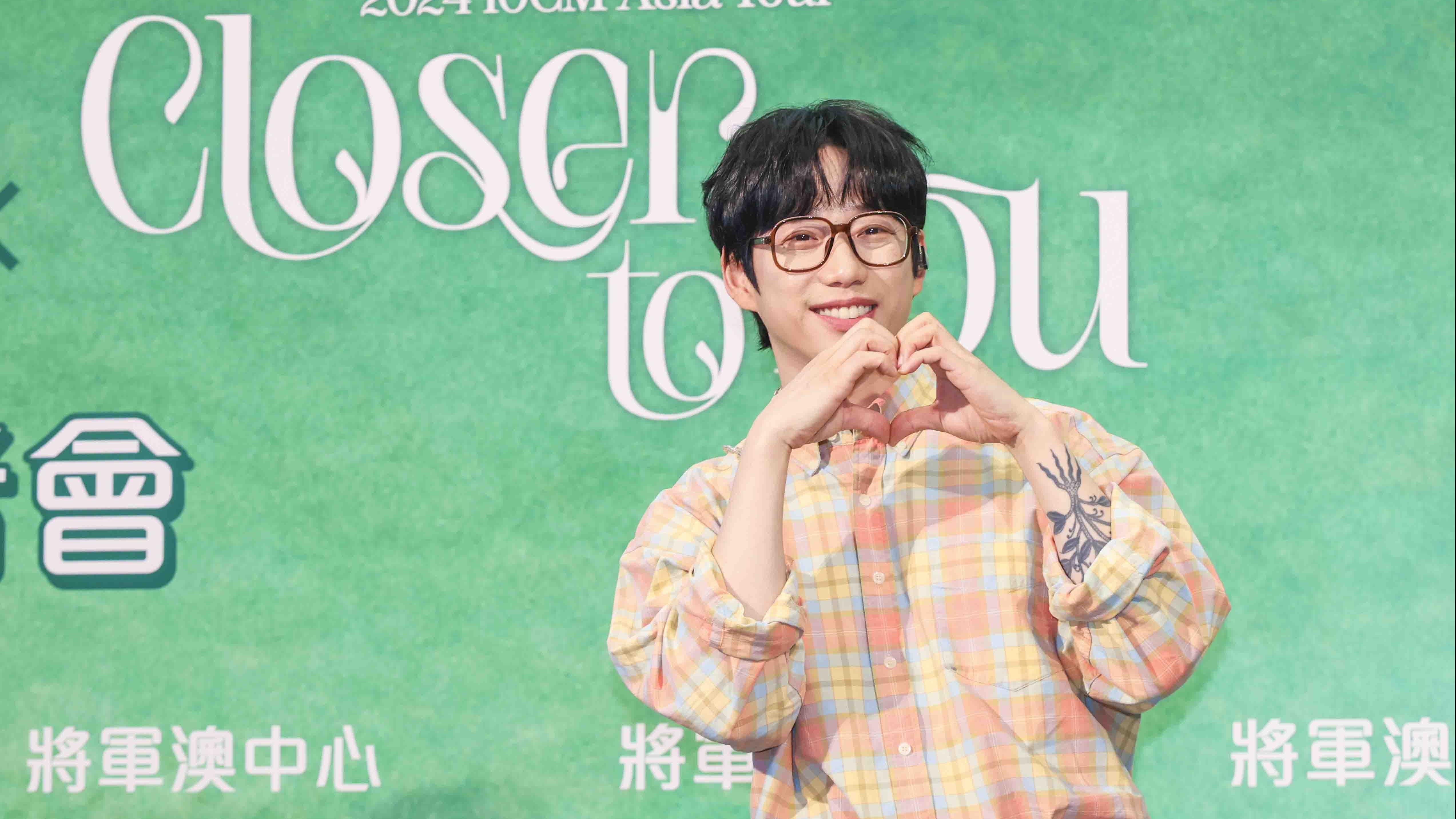 將軍澳中心︱10CM權正烈獻唱多首冧歌 與fans難得親密接觸