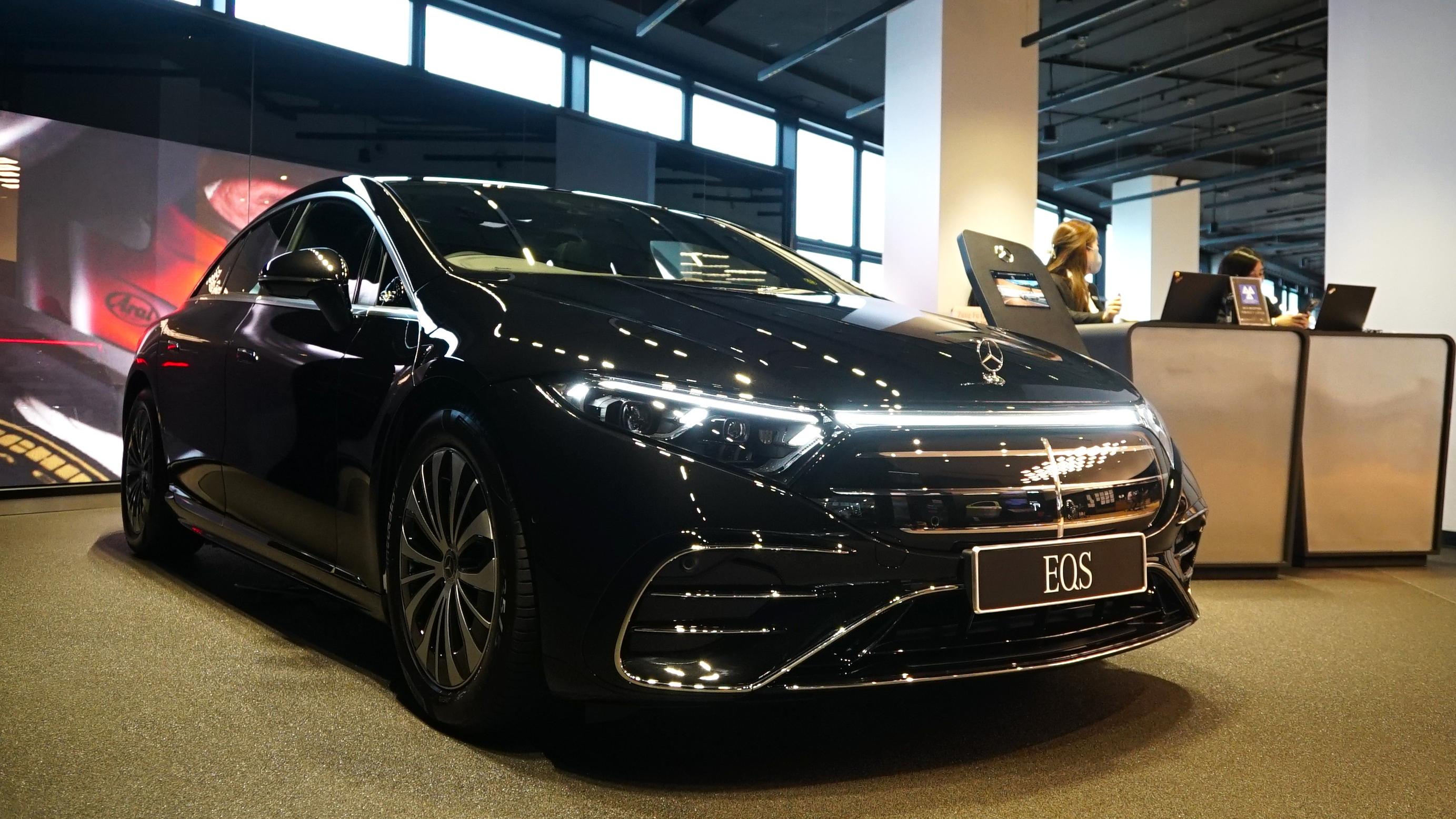 電動車｜平治EQS 450+小改款配經典星徽標誌　超長839公里續航力