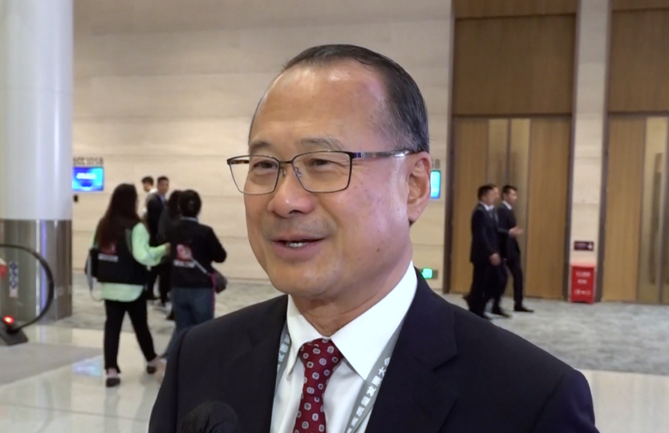  香港中華總商會會長蔡冠深 (港台影片截圖)