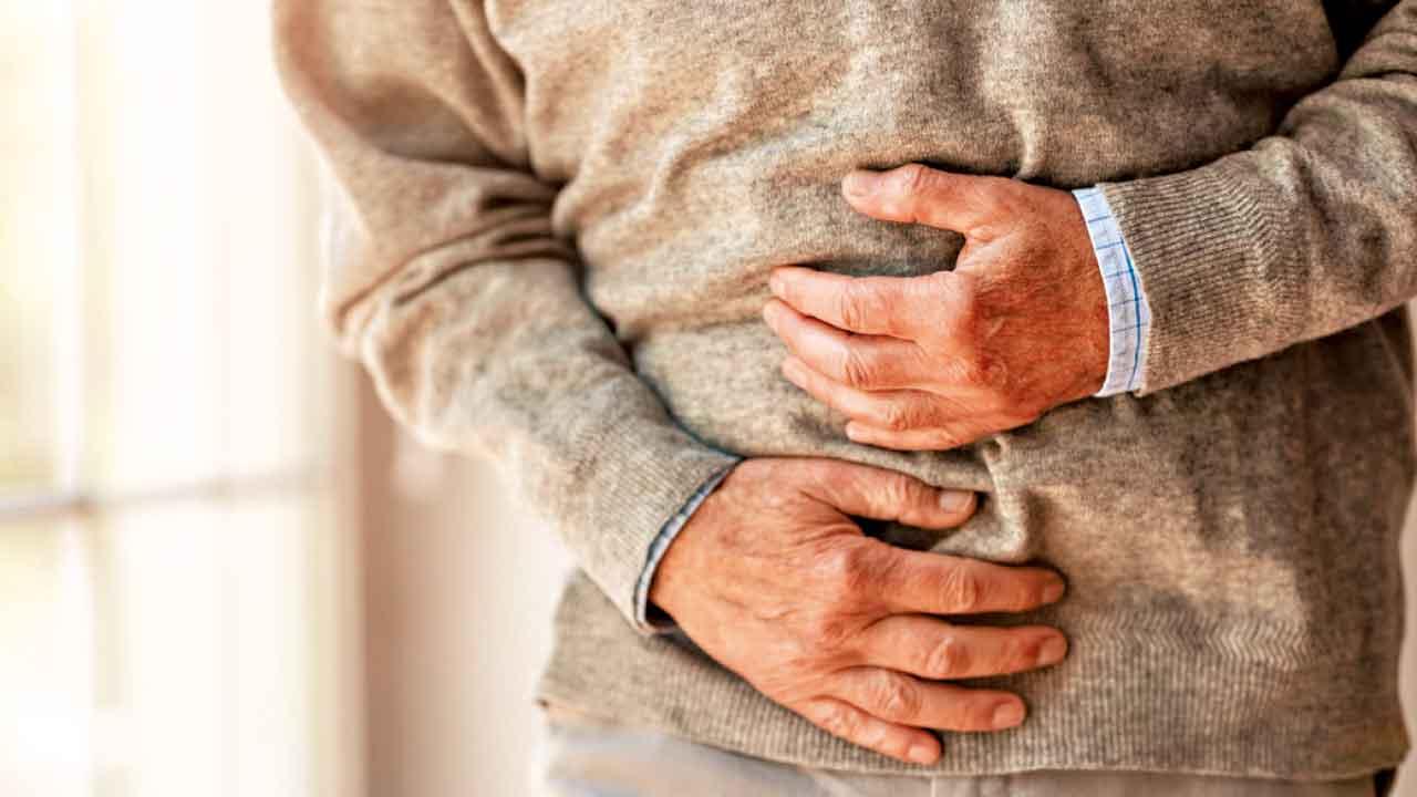 可大和可小的腹部不適