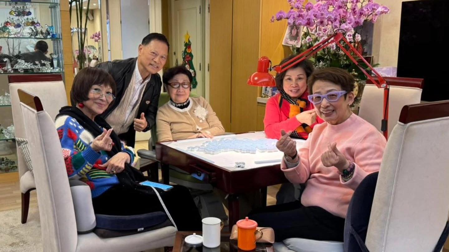 96歲白雪仙佳節開枱 約馮素波決戰四方城