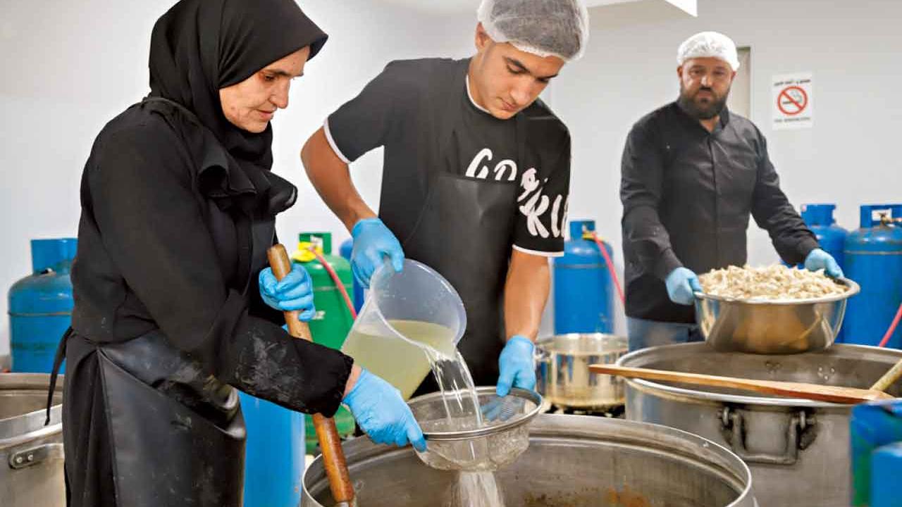 戰火中守望相助：黎巴嫩的社區廚房