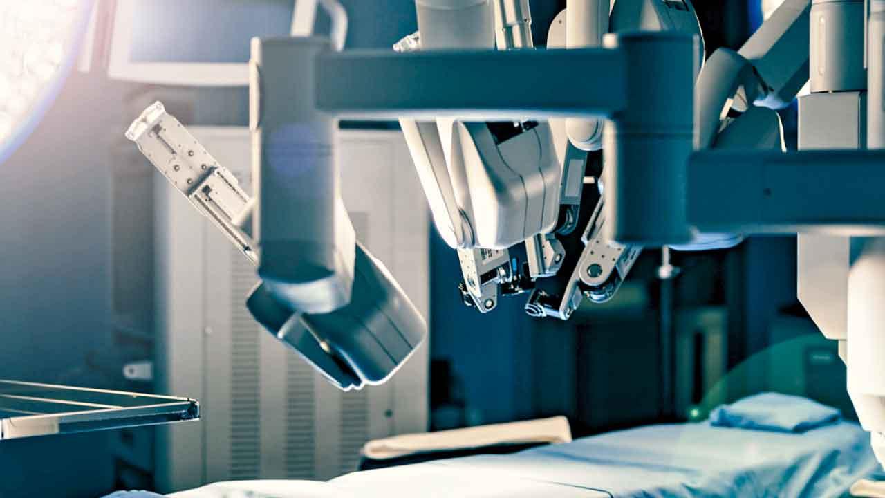 機械臂手術 vs 傳統開放式手術