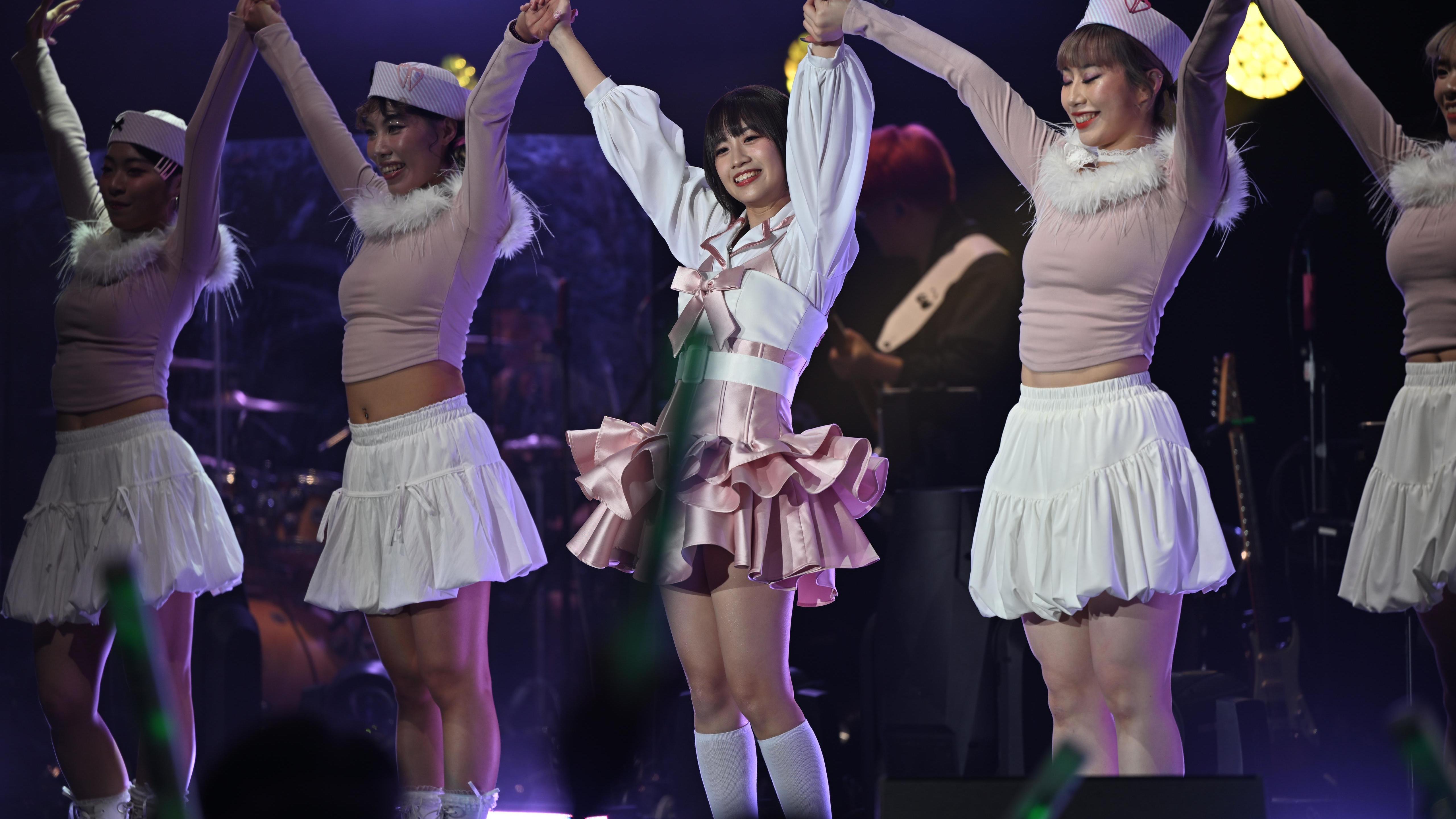 sica演唱會2024｜最貴門票專屬排位區係點？保錡Lolly Talk現身撐全埸vibes超好