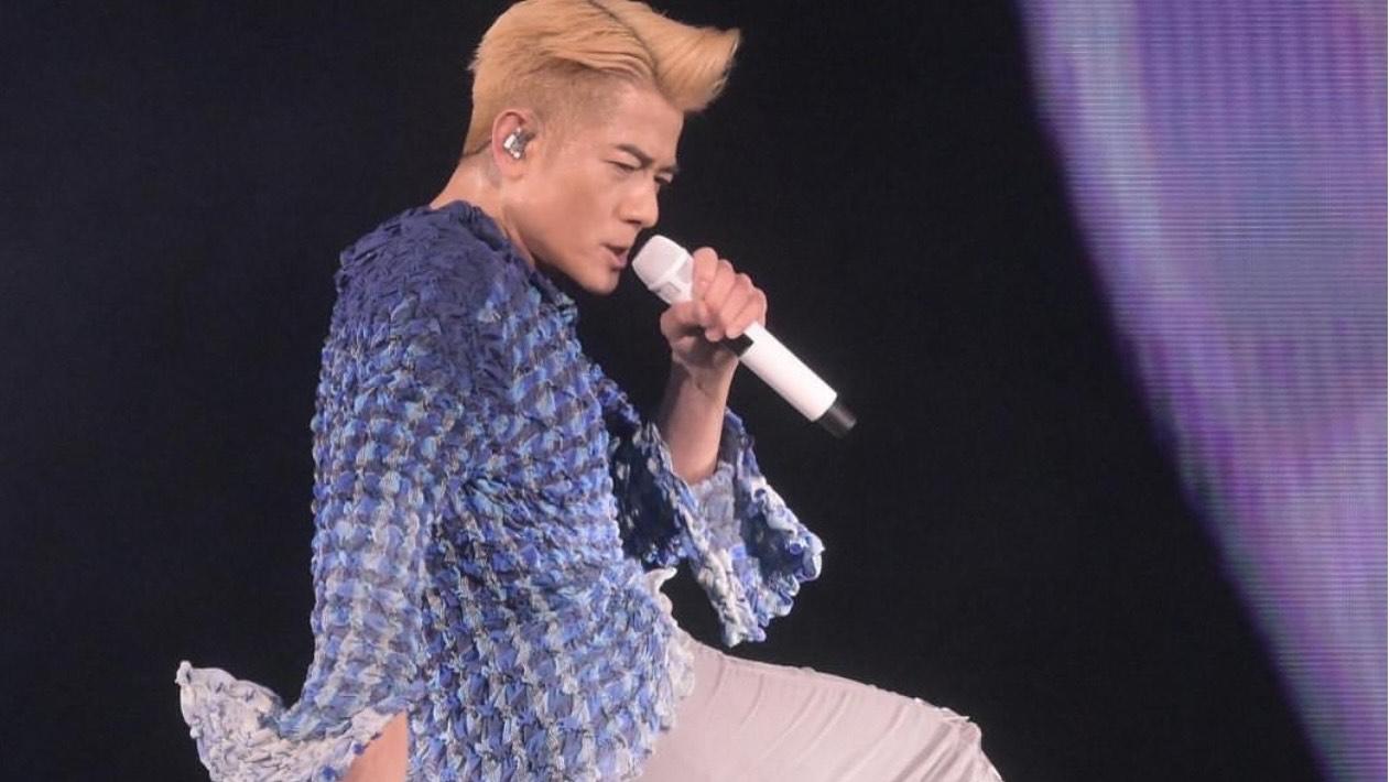 郭富城台北失足墮台 社交網報平安 ：令太多人擔心不好意思 