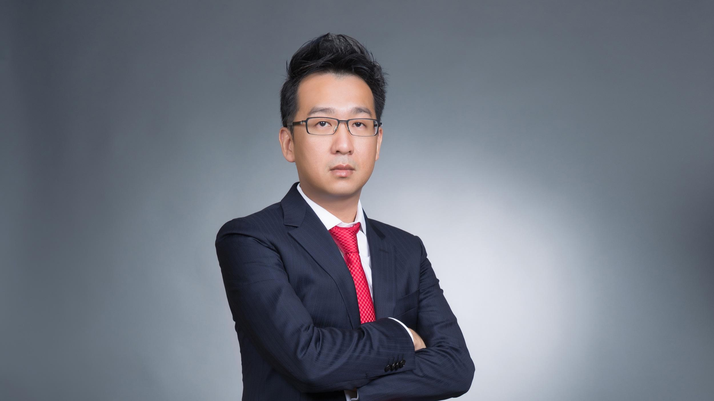 洪灝：美股未來3至6個月或有大調整