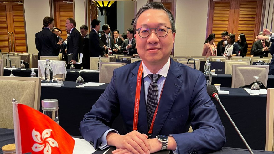 律政司司長林定國上任兩年半，共23次公務外訪。(林定國fb)