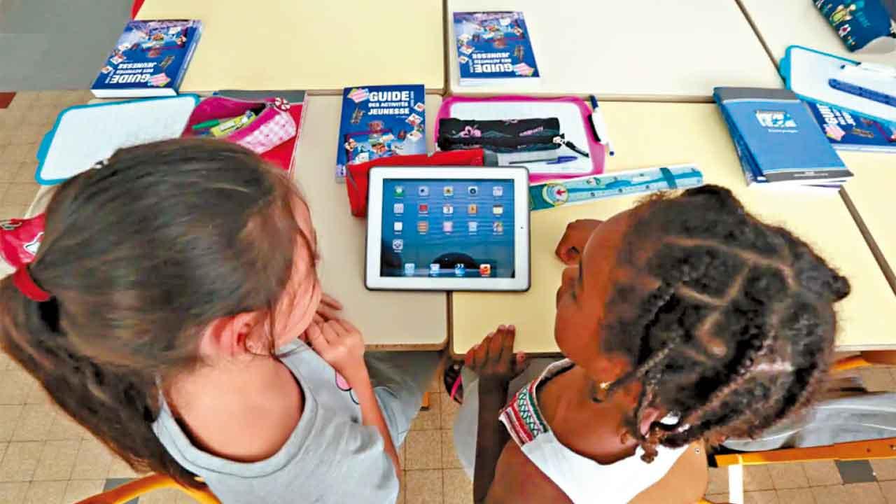 18個月以下不應使用 星「禁止」學童用電子產品多於兩小時