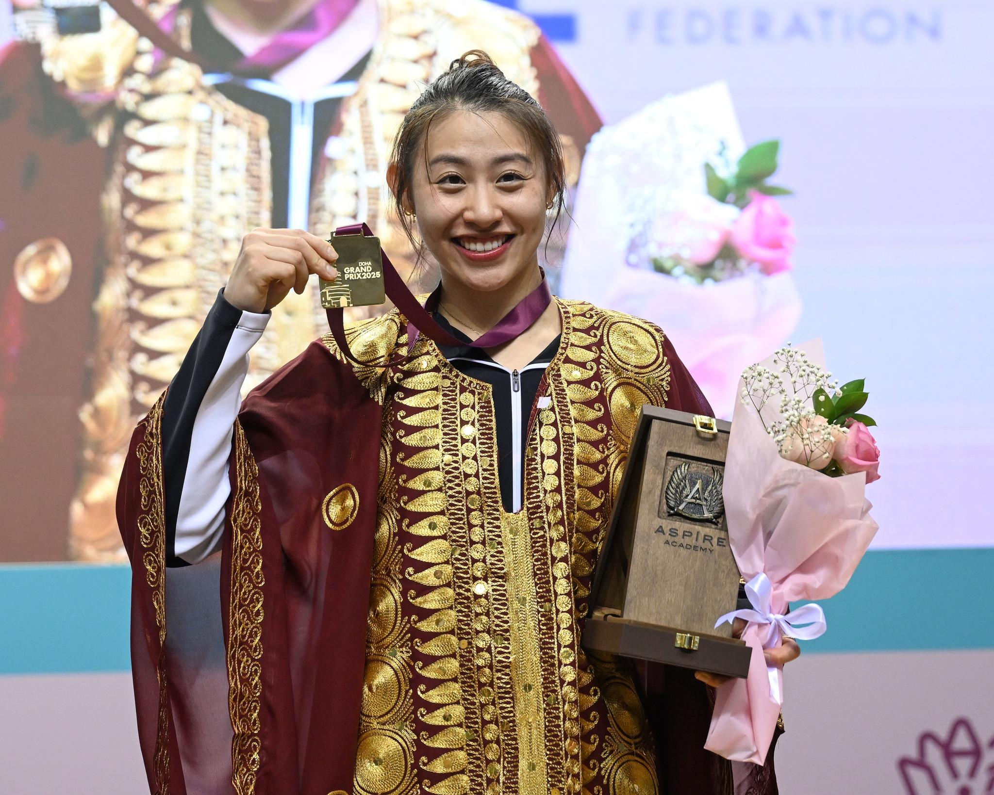 劍擊重劍大獎賽多哈站，23歲港將佘繕妡在女子重劍稱后奪得個人首項國際賽錦標。(國際劍聯FIE)