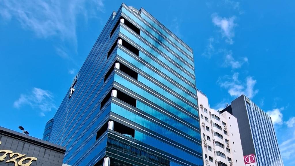新東海商業中心相連寫字樓連約放售 意向呎價「7字頭」｜商廈市況