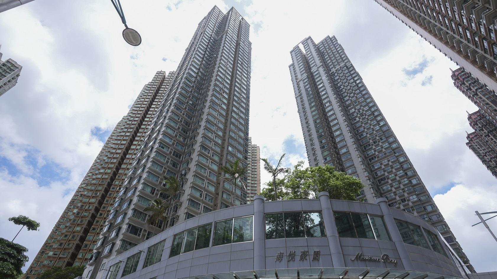 將軍澳坑口站海悅豪園錄本年首宗二手成交，高層套三房反價10萬元沽出。