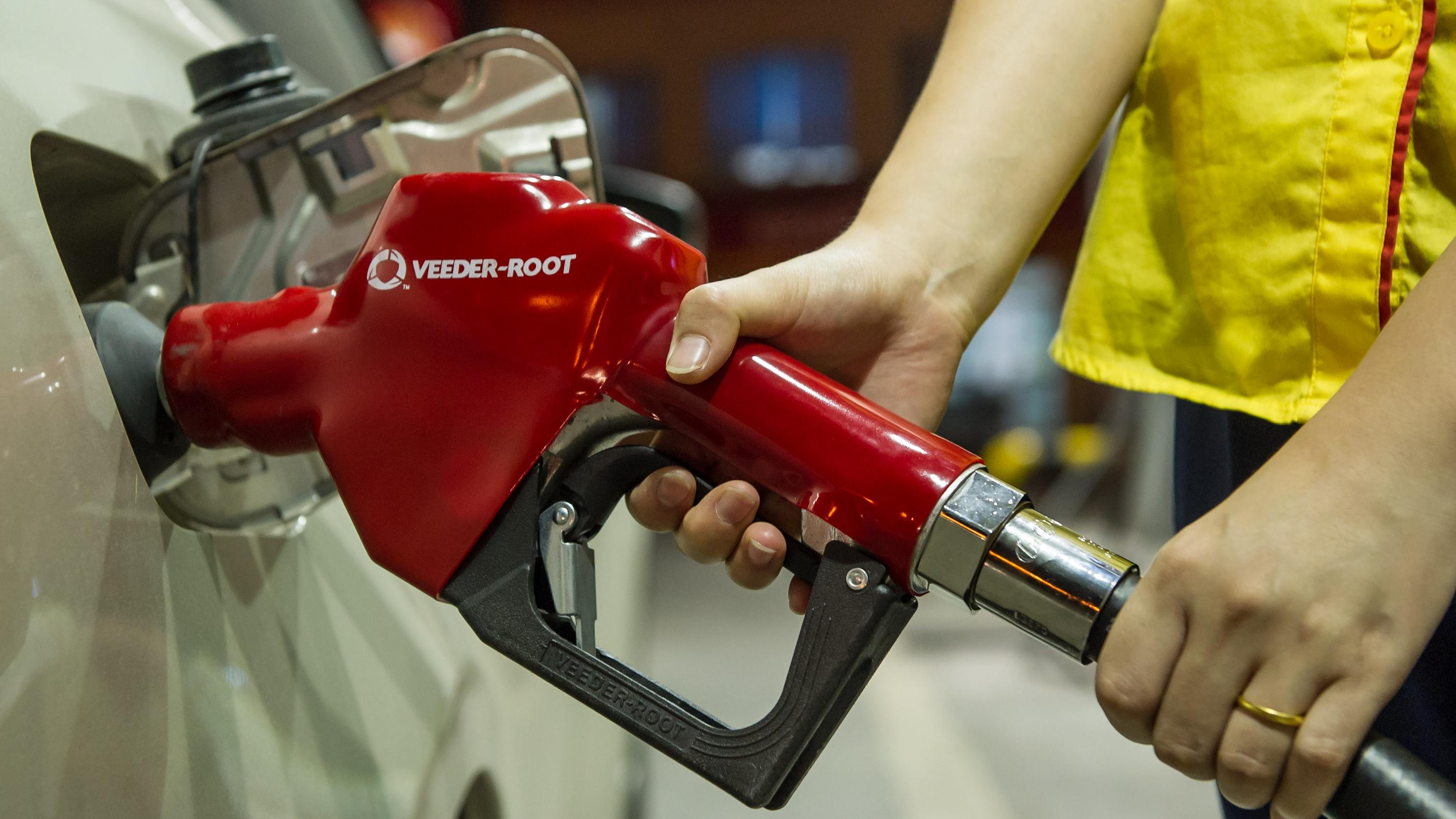 俄羅斯原油產量下降 油價回升帶動三桶油向上