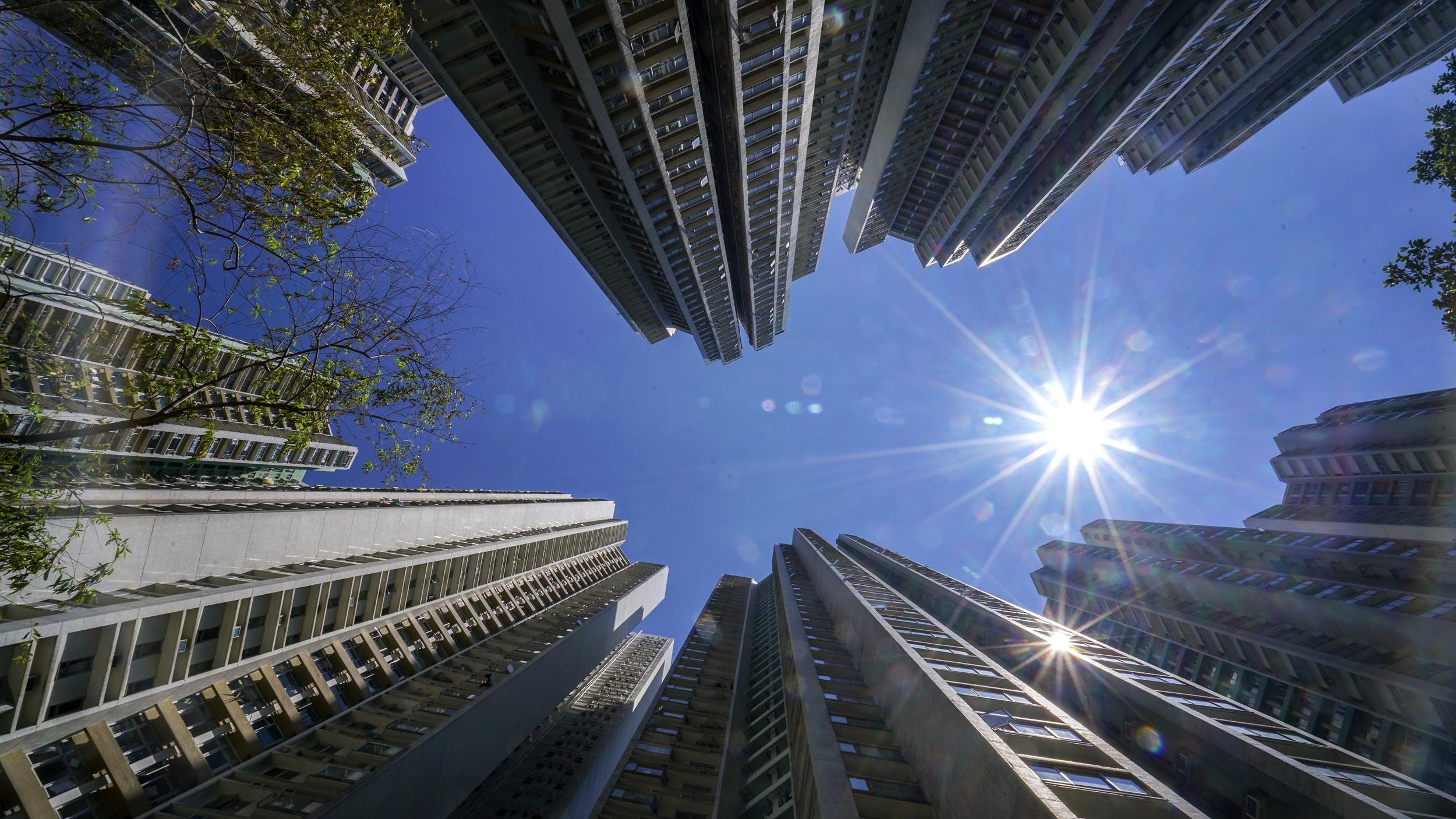 龍年樓市轉穩 盼蛇年更上一層樓