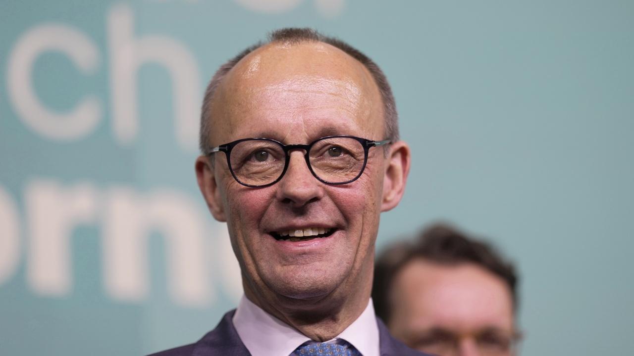 德國大選，聯盟黨總理候選人默茨宣布勝選，籲盡快組成新政府。(AP)