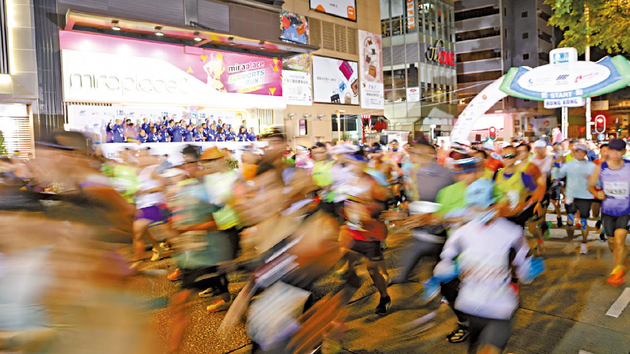 7.4萬人跑渣馬 4內地跑手「號碼布不符」被DQ 惹「代跑」疑雲 田總：了解來龍去脈再跟進