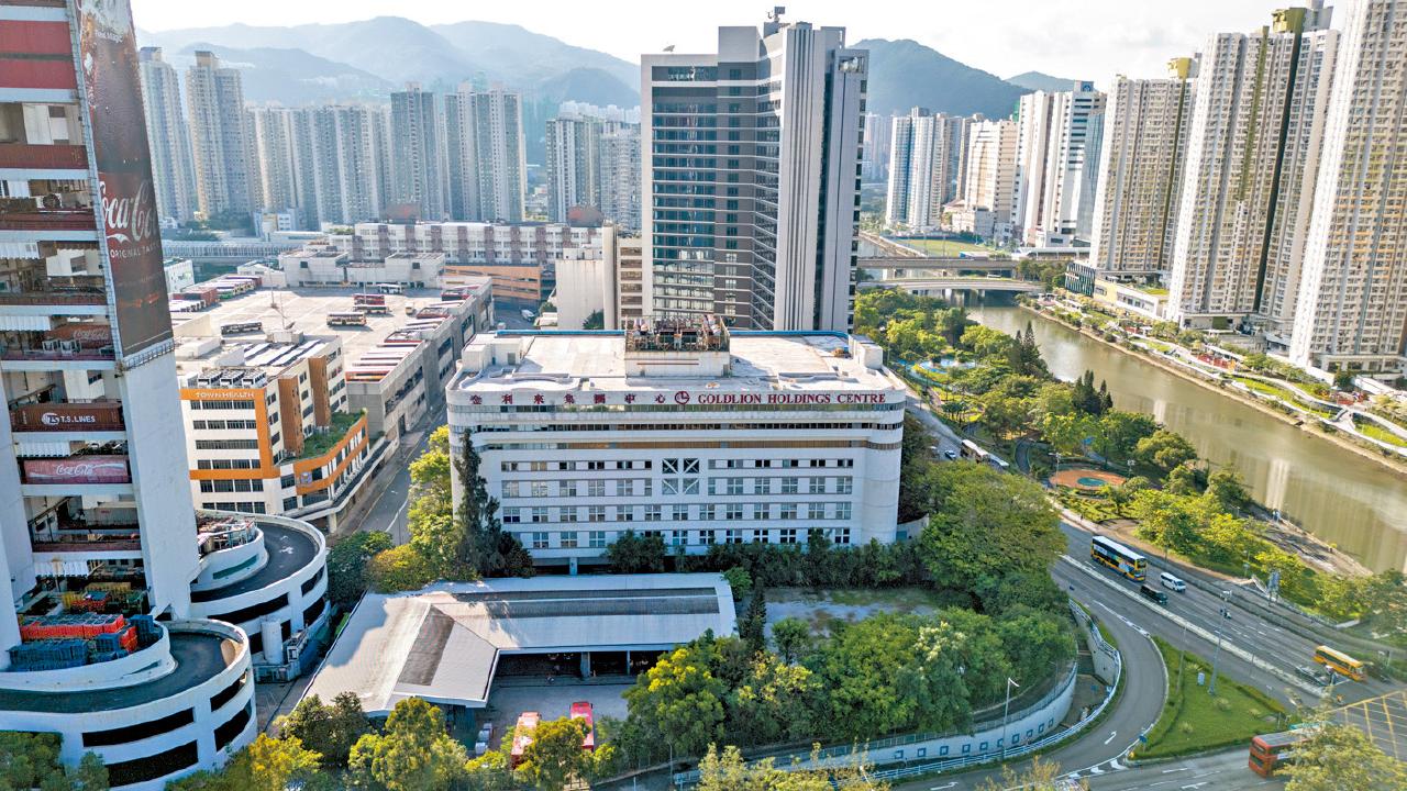 議員促循賣地增政府收入 財爺明言不欲再過分依賴