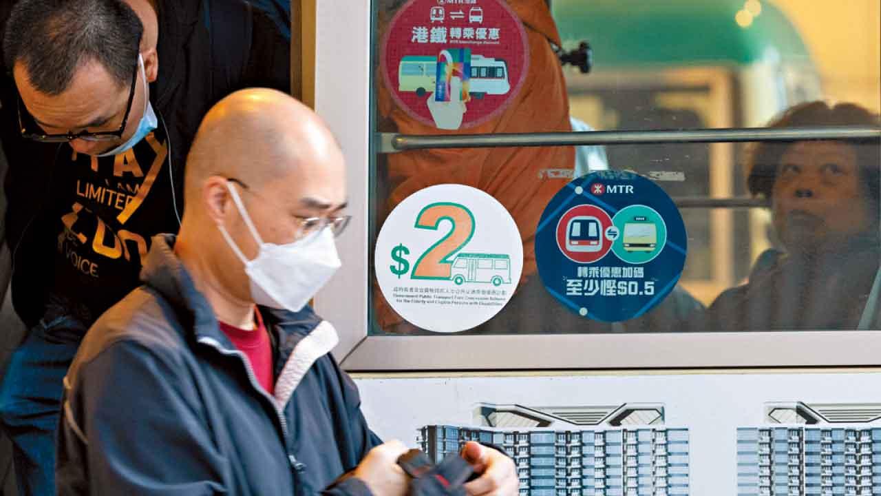 稱年滿65歲2元乘車絕不取消 陳茂波：「咩都唔改」財政上不可行