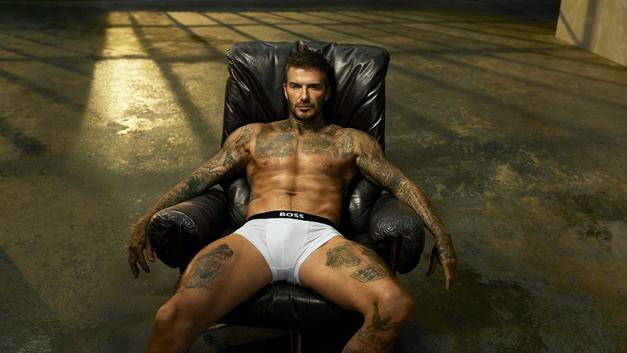 碧咸沖涼sell內褲 廣告片露前露後任你睇(有片)