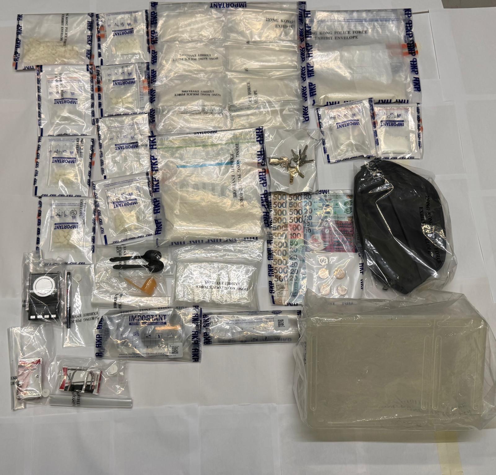 警方檢獲132萬元毒品毒品。(警方圖片)